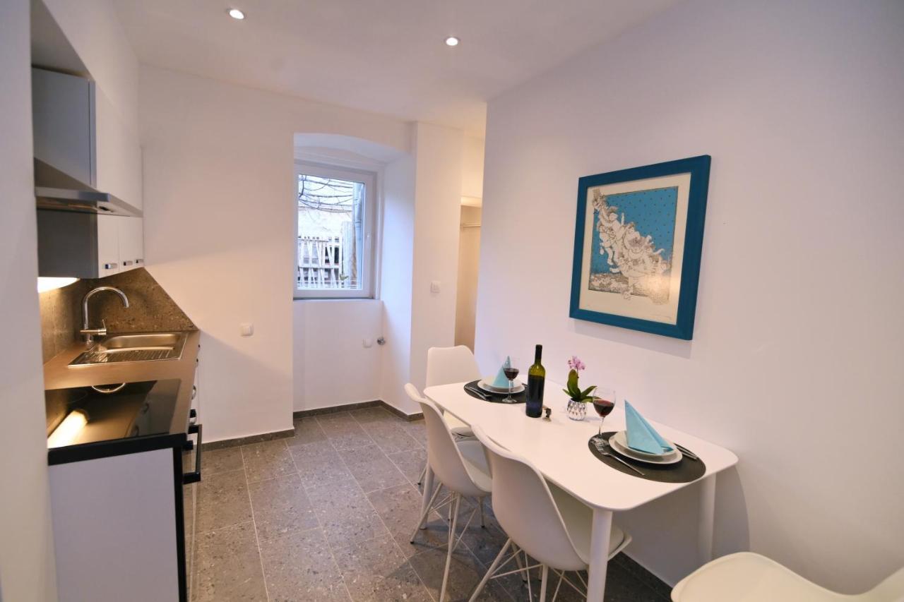 Banderovo 1 Apartment Rijeka Bagian luar foto